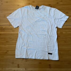 Men's White Short-Sleeve Crewneck Shirt